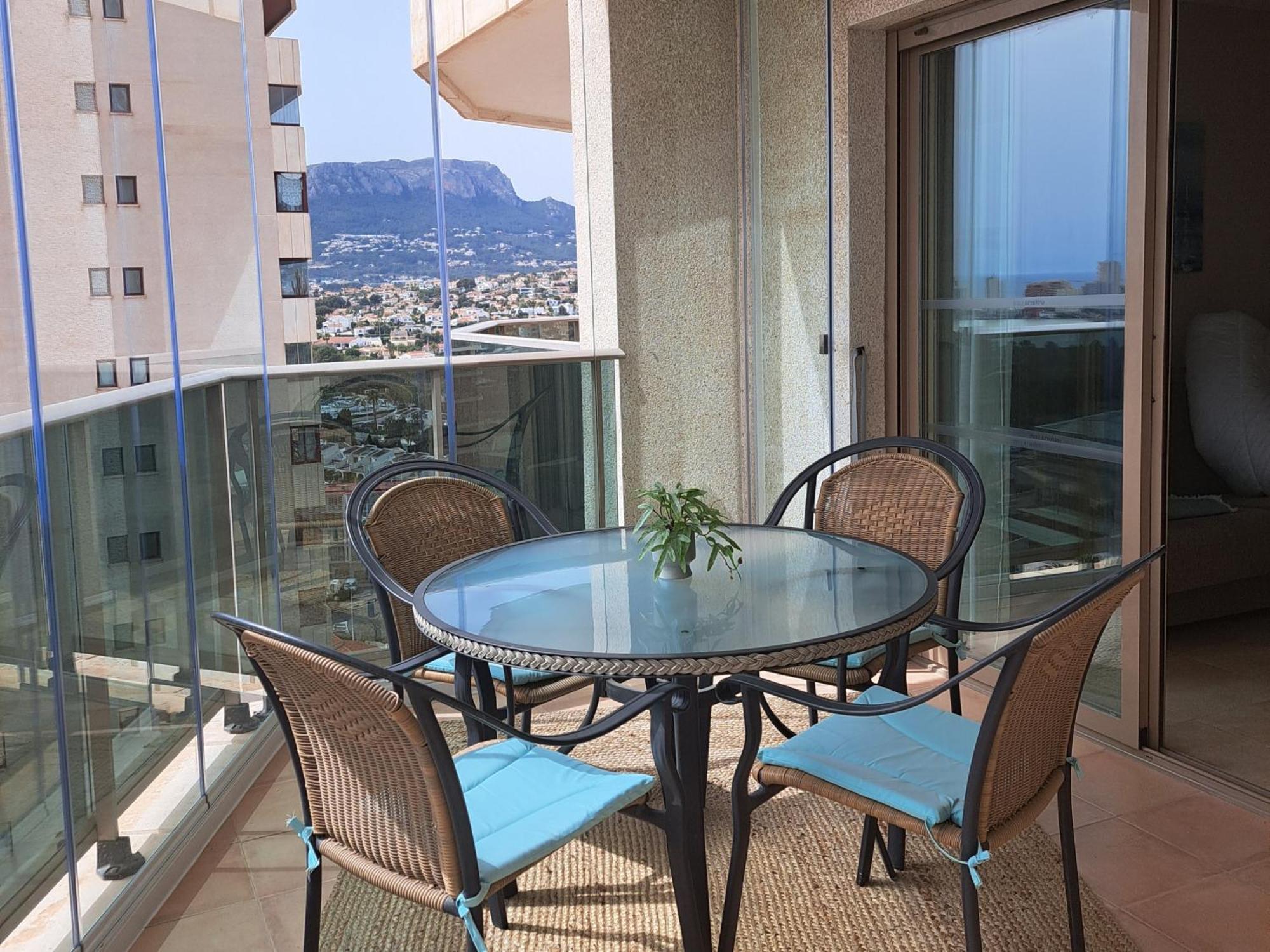 Esmeralda Seaview Apartament
